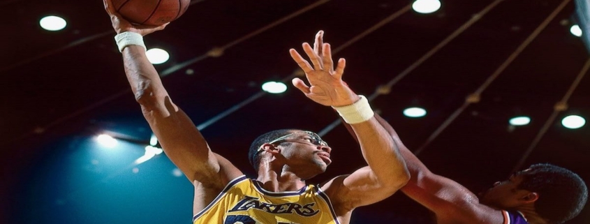 Καρίμ Αμπνούλ Τζαμπάρ: «Κάθε δικαίωμα που θεωρούμε ως δεδομένο, κερδήθηκε στο δρόμο».